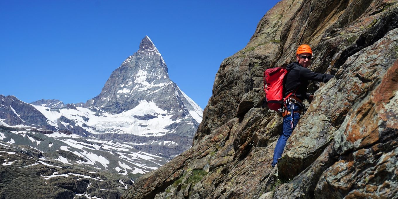 Alpine rock climbing Matterhorn Maxc