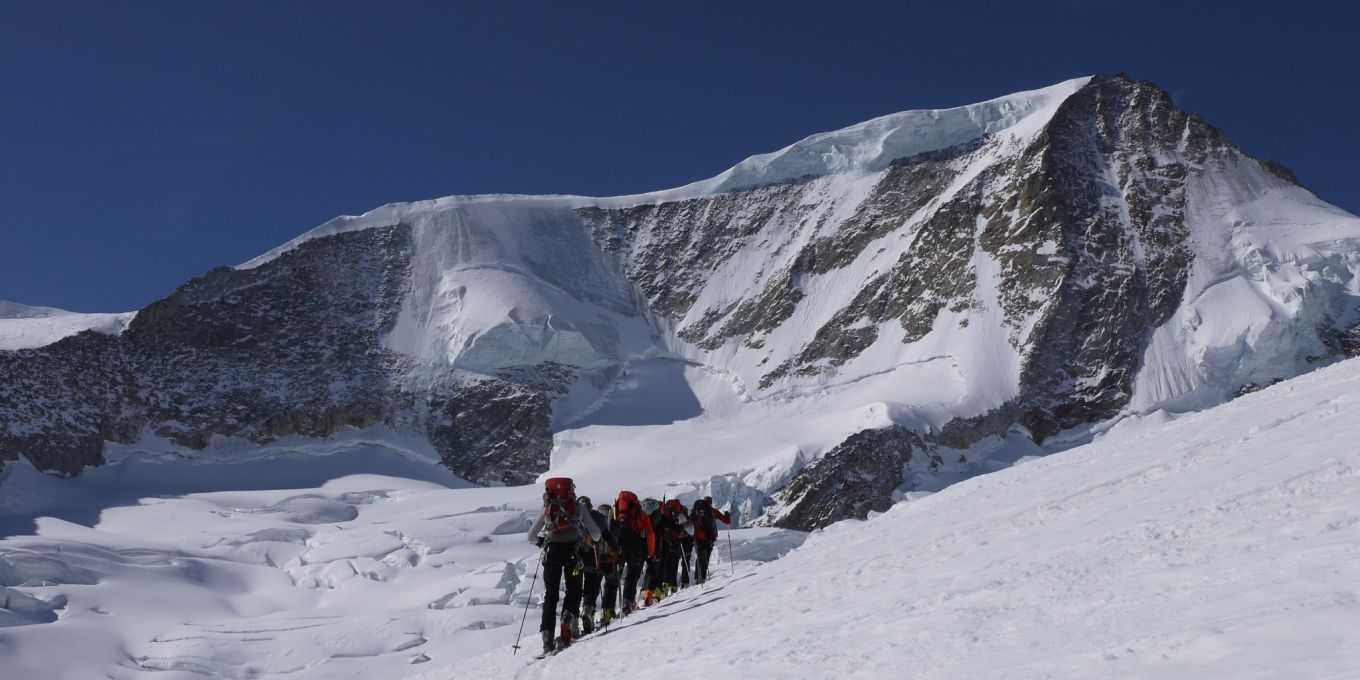 Oberland Ski Mountaineering 1