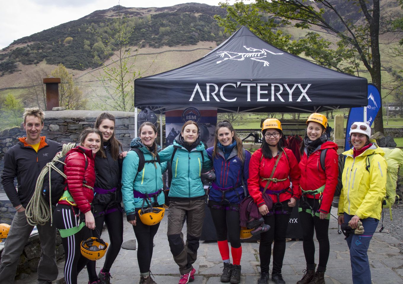 Arcteryx Lakeland revival 25757