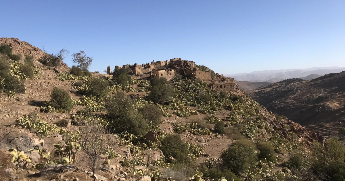 Level 3 Sun Rock Trad Climbing Morocco Instructional and… ISM