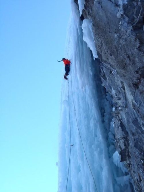 Ice-Climbing-Pilsner-Pillar