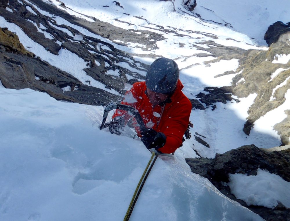 Dean Topping Out The Pillar